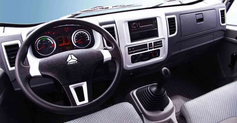 Caminhão de carga 4x4 Sinotruk Caminhão leve 10T