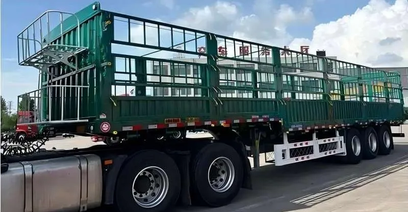 Novo trailer de 12,5m de cercá