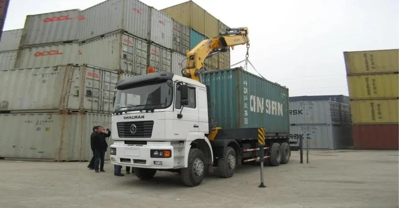Caminhão de carga com guindaste 4x2 shacman f2000