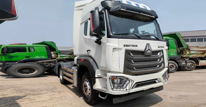 Tractor 4x2 HOWO NX Premium Reformished Truck (novo caminhão padrão) usado