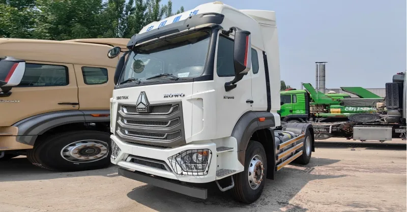 Tractor 4x2 HOWO NX Premium Reformished Truck (novo caminhão padrão) usado